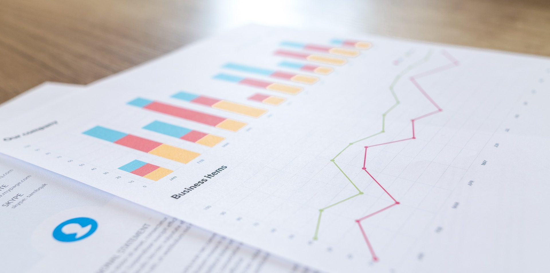 Immagine decorativa che rappresenta di grafici e dei dati